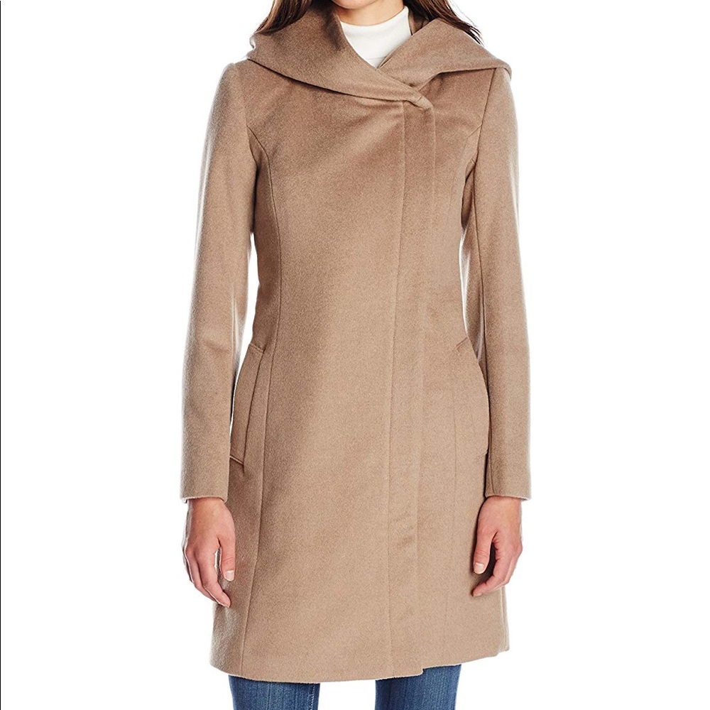 Cole Haan Wrap Coat Oatmeal Size 8 NWT